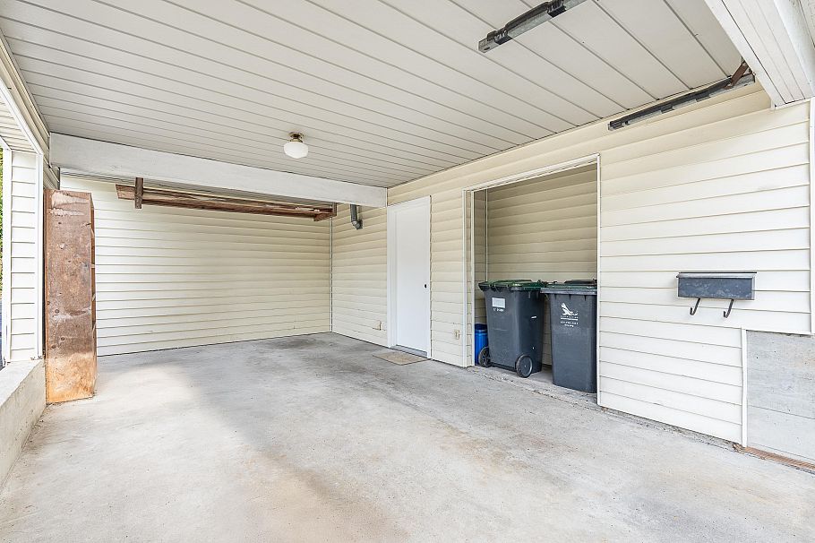 3868 Mt Seymour Parkway North Vancouver, BC - 28