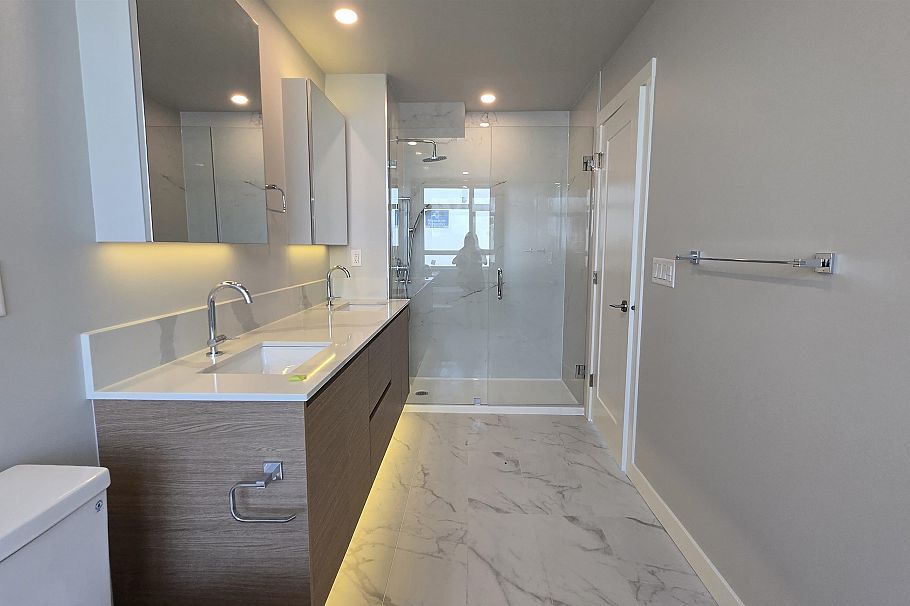 58 10333 River Drive Richmond, BC - 21