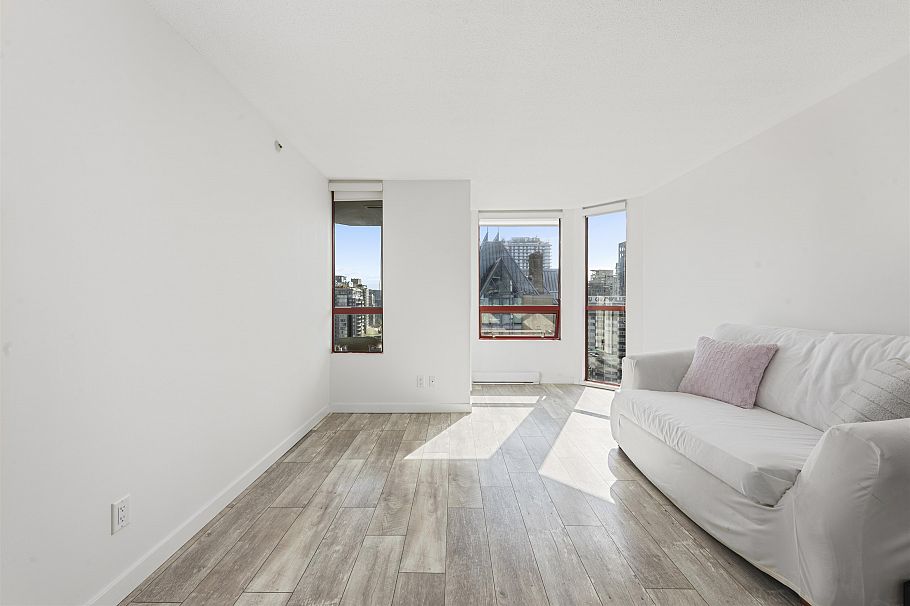 1401 811 Helmcken Street Vancouver, BC - 12