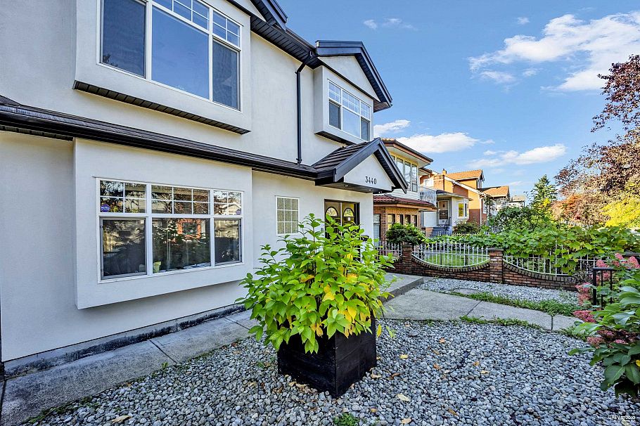 3440 E 25th Avenue Vancouver, BC - 29