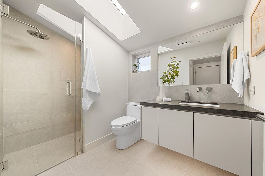 1 620 E 46th Avenue Vancouver, BC - 35