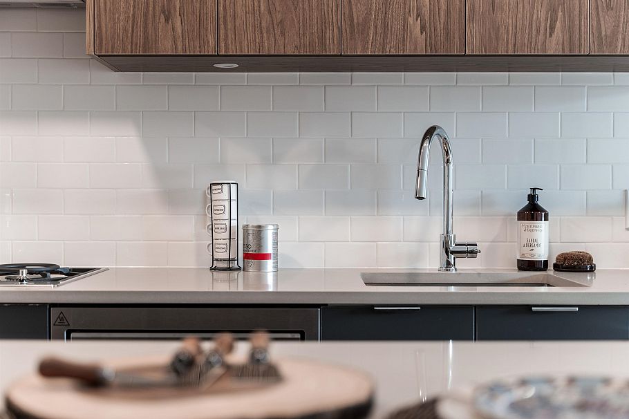 307 2419 Grant Street Vancouver, BC - 7