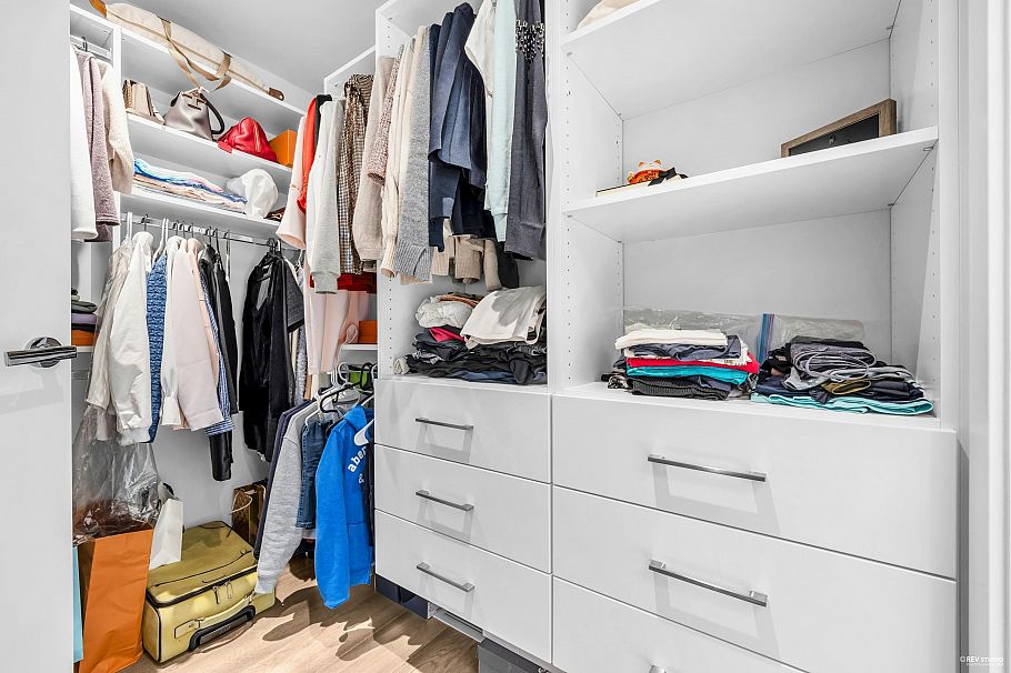 TH-5 5410 Shortcut Road Vancouver, BC - 20