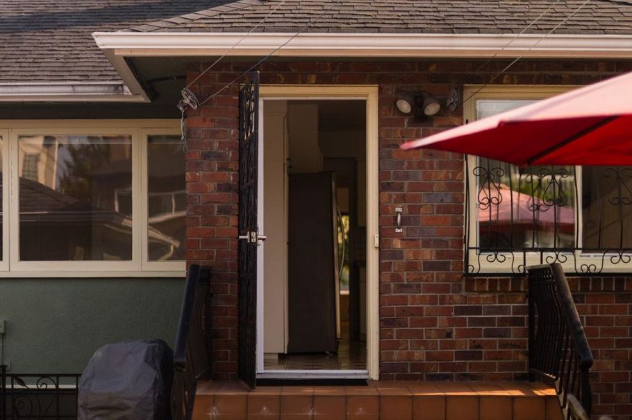 2869 Venables Street Vancouver, BC - 33