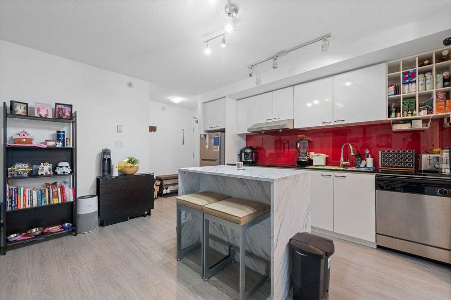 2205 111 W Georgia Street Vancouver, BC - 7