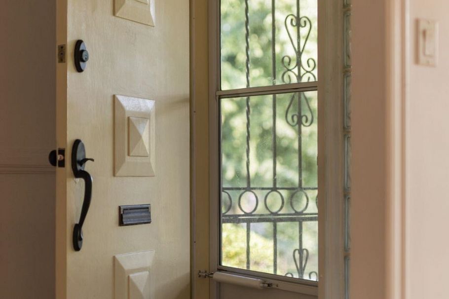 2869 Venables Street Vancouver, BC - 7