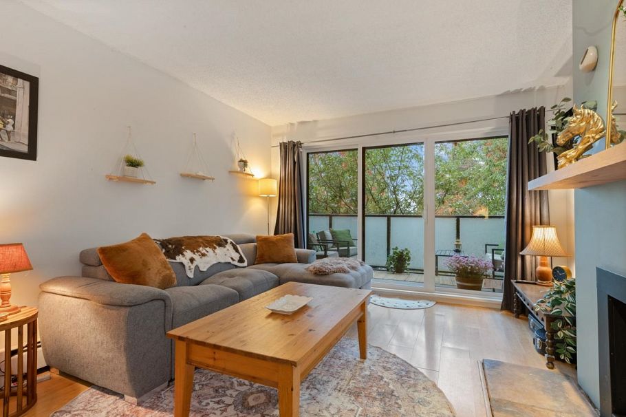 208 1516 Charles Street Vancouver, BC - 3