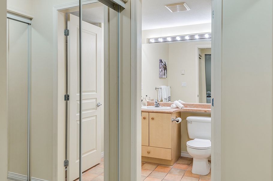 317 2929 W 4th Avenue Vancouver, BC - 18