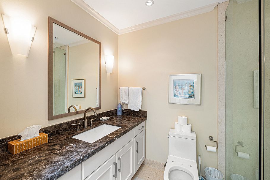 56 4900 Cartier Street Vancouver, BC - 29