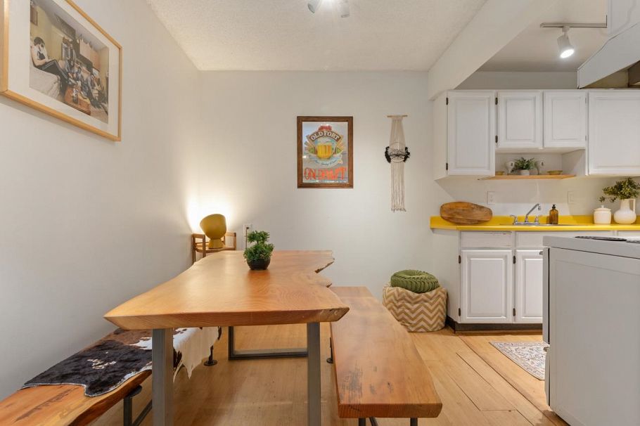 208 1516 Charles Street Vancouver, BC - 12