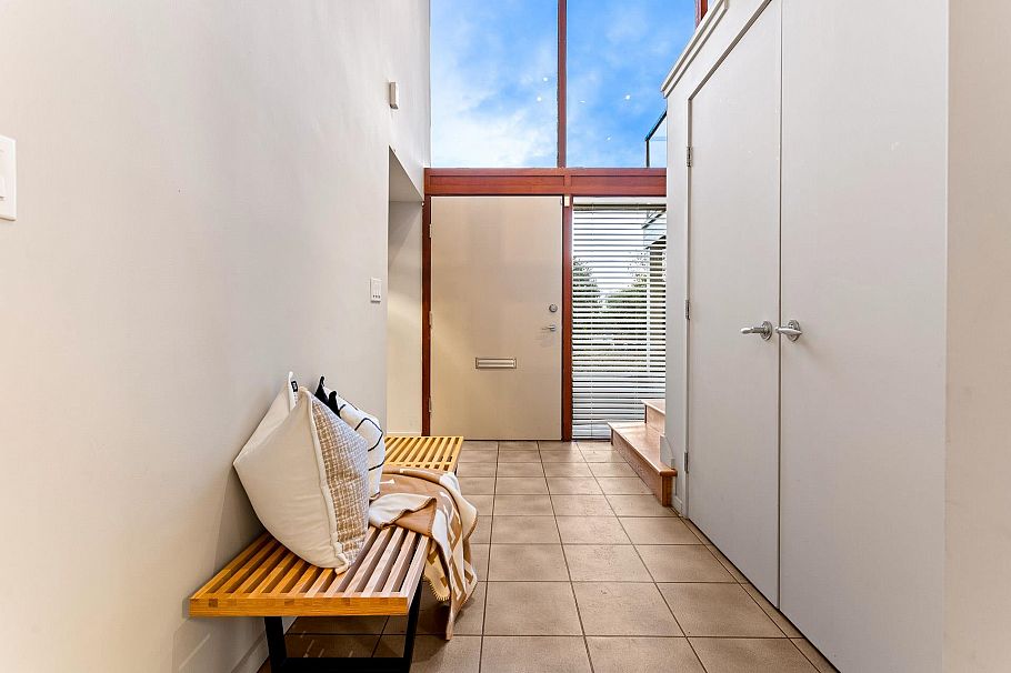 4150 Canterbury Crescent North Vancouver, BC - 23