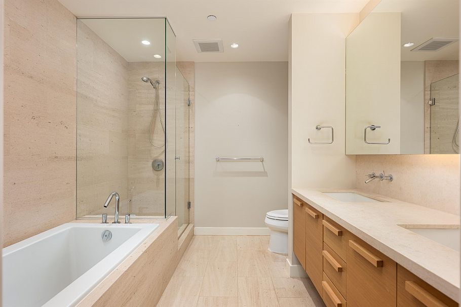 403 5838 Berton Avenue Vancouver, BC - 20