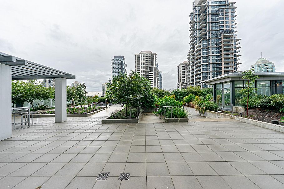 3406 2085 Skyline Court Burnaby, BC - 34