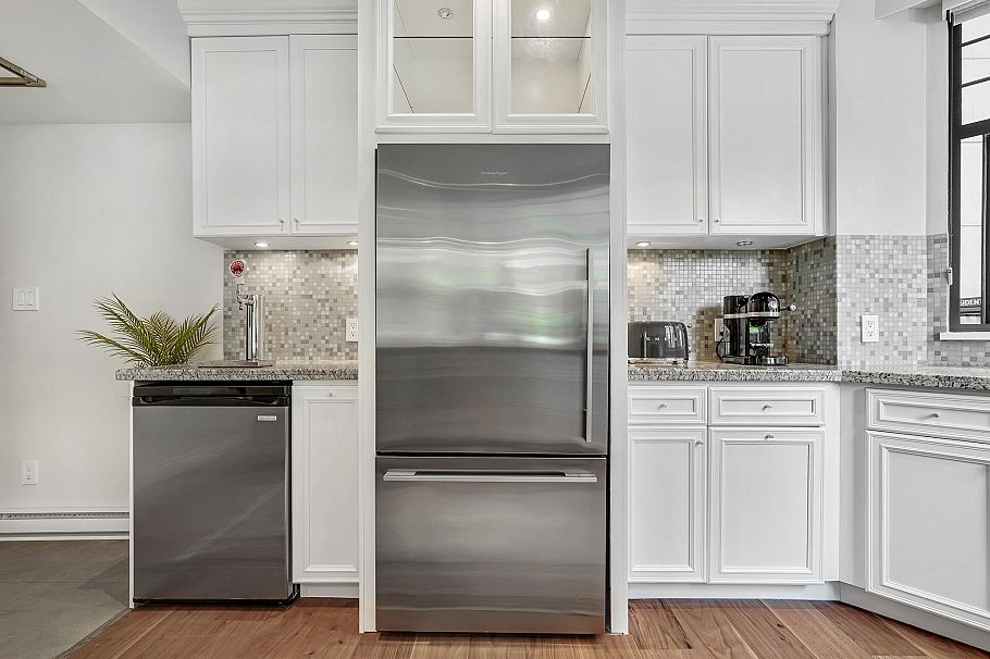 281 Smithe Street Vancouver, BC - 11