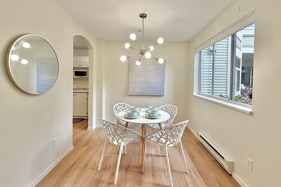 101 3638 Rae Avenue Vancouver, BC - 4