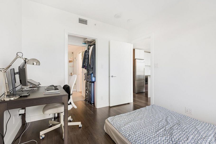 2008 8538 River District Crossing Vancouver, BC - 10