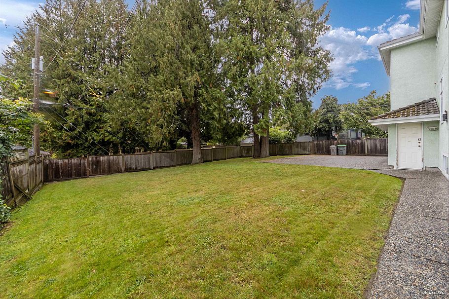 6633 Montgomery Street Vancouver, BC - 36