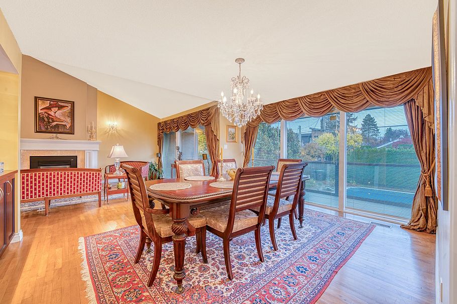 1428 W 37th Avenue Vancouver, BC - 15