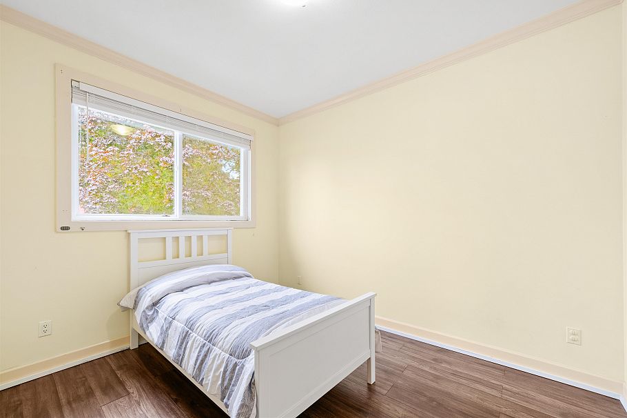 3806 Pine Street Burnaby, BC - 15