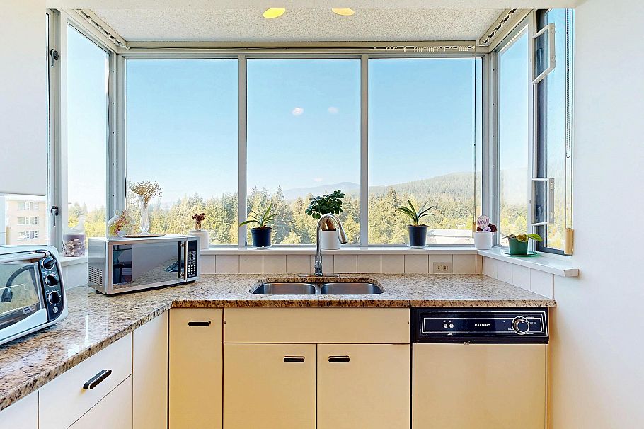 1005 995 Roche Point Drive North Vancouver, BC - 10