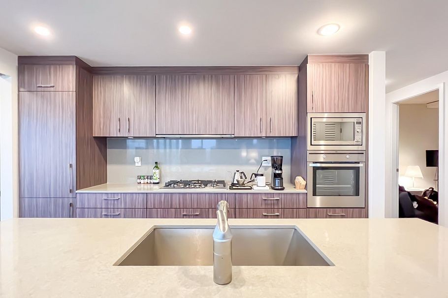 1801 2411 Heather Street Vancouver, BC - 14