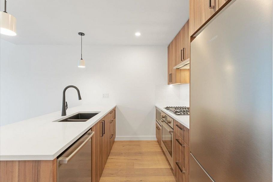 201 6859 Cambie Street Vancouver, BC - 2