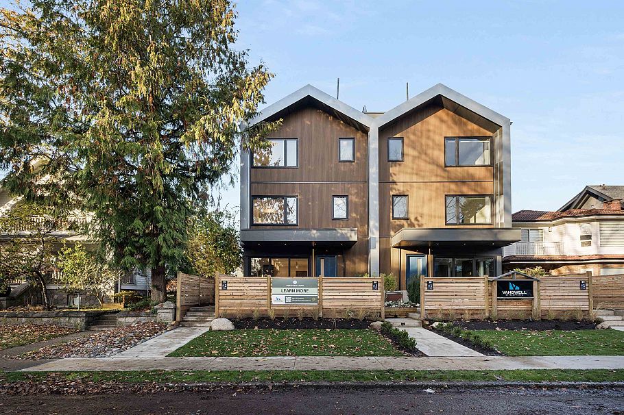 2 275 W 17th Avenue Vancouver, BC - 18