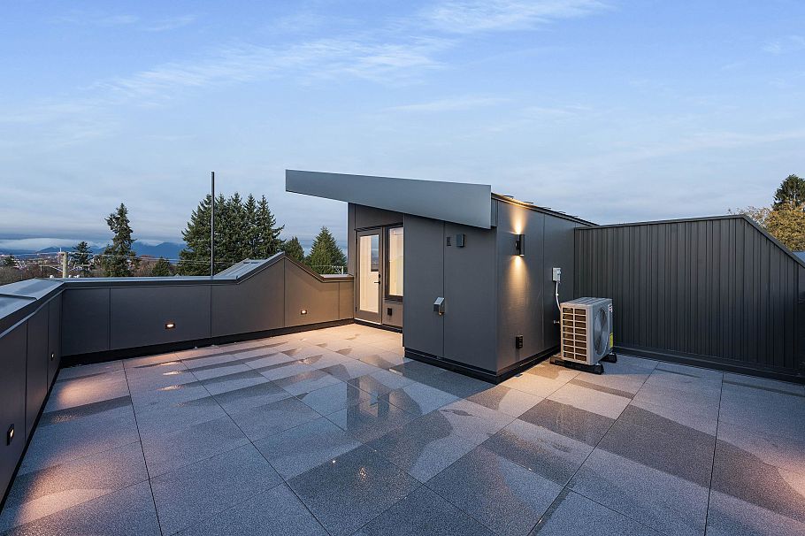 2 275 W 17th Avenue Vancouver, BC - 35