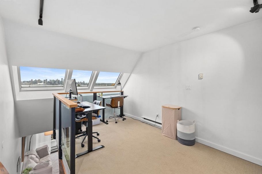 311 251 W 4th Street North Vancouver, BC - 18