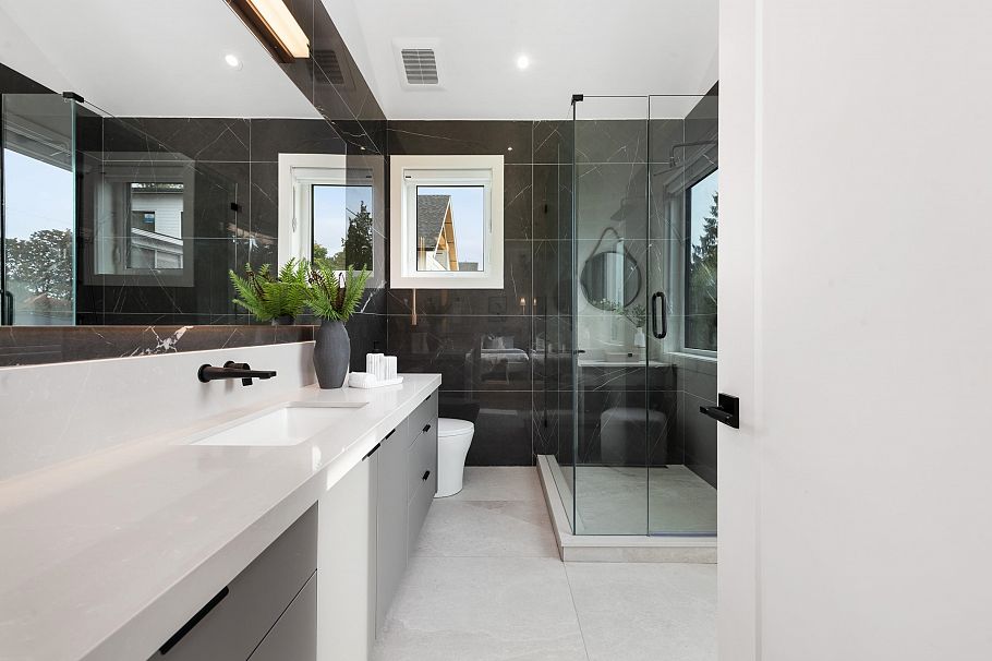 2 3232 W 38th Avenue Vancouver, BC - 20