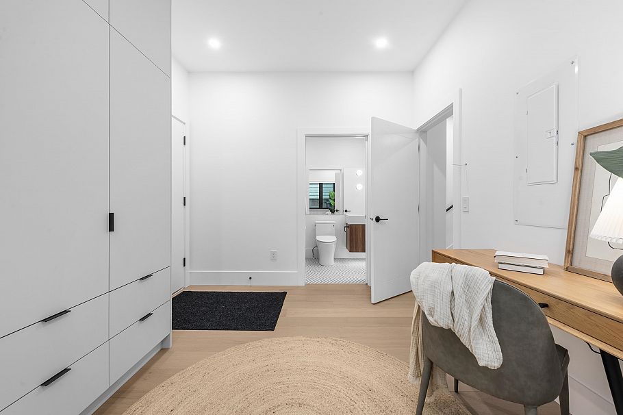 2 273 W 17th Avenue Vancouver, BC - 19