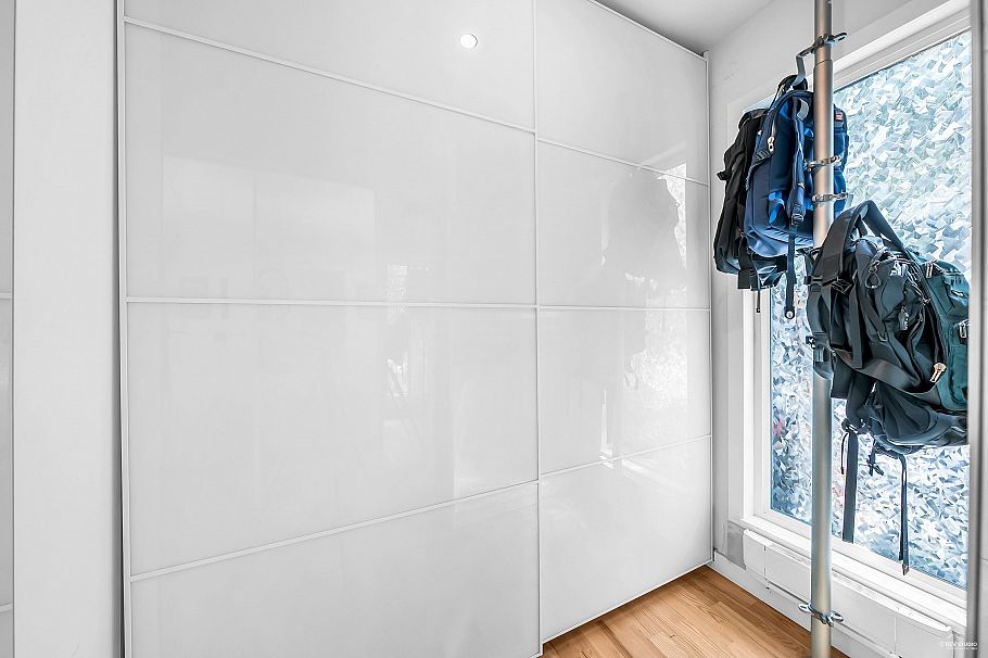 1106 Ironwork Passage Vancouver, BC - 30