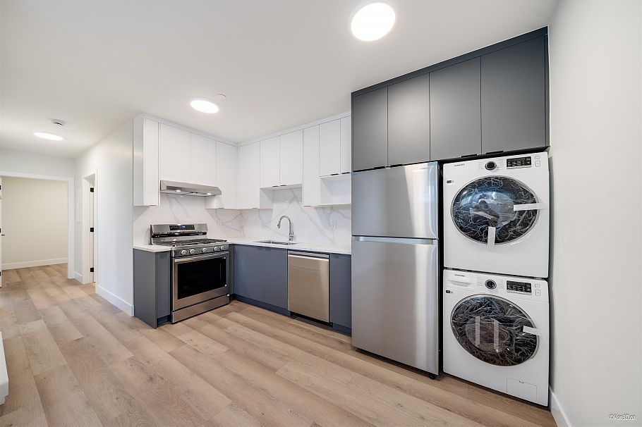 6709 Fleming Street Vancouver, BC - 27