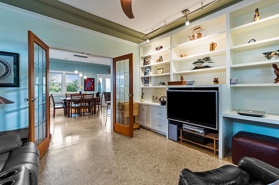 419 E 23rd Avenue Vancouver, BC - 8