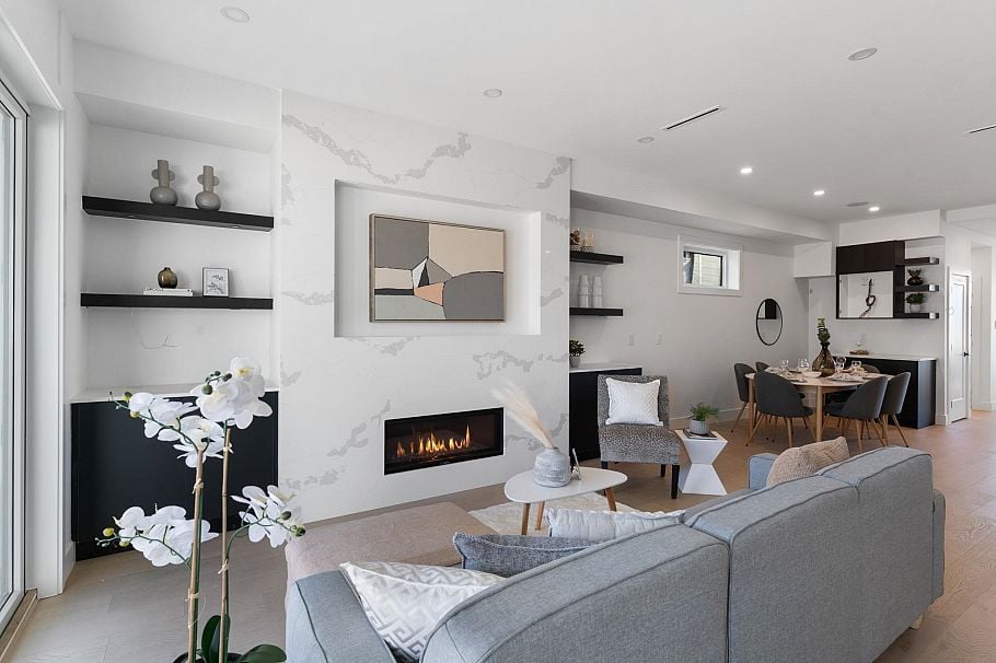 340 E Keith Road North Vancouver, BC - 7