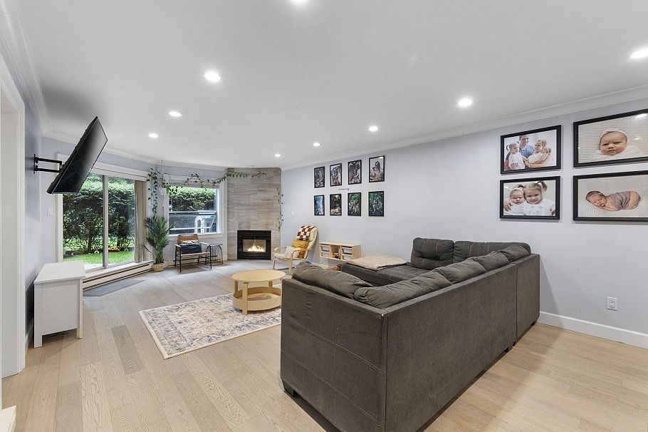 102 1500 Ostler Court North Vancouver, BC - 2