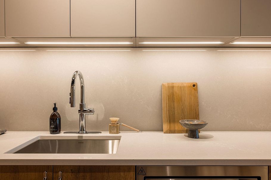 301 133 W 49th Avenue Vancouver, BC - 6