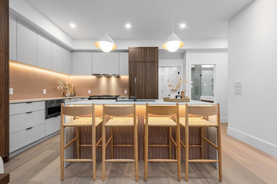 2 273 W 17th Avenue Vancouver, BC - 4