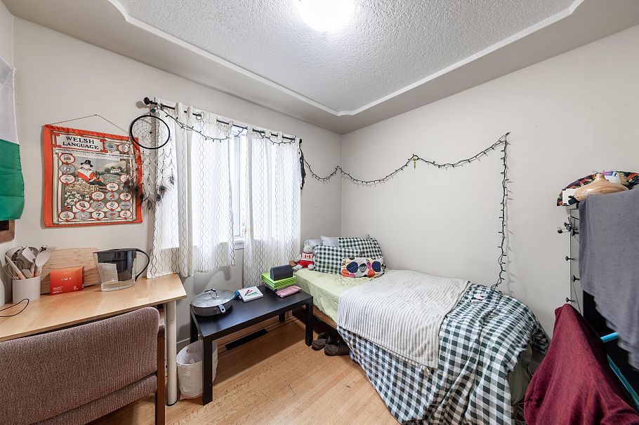 5765 Quebec Street Vancouver, BC - 7