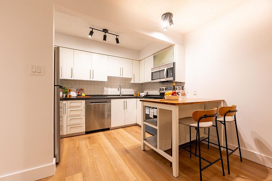 304 1855 Nelson Street Vancouver, BC - 29