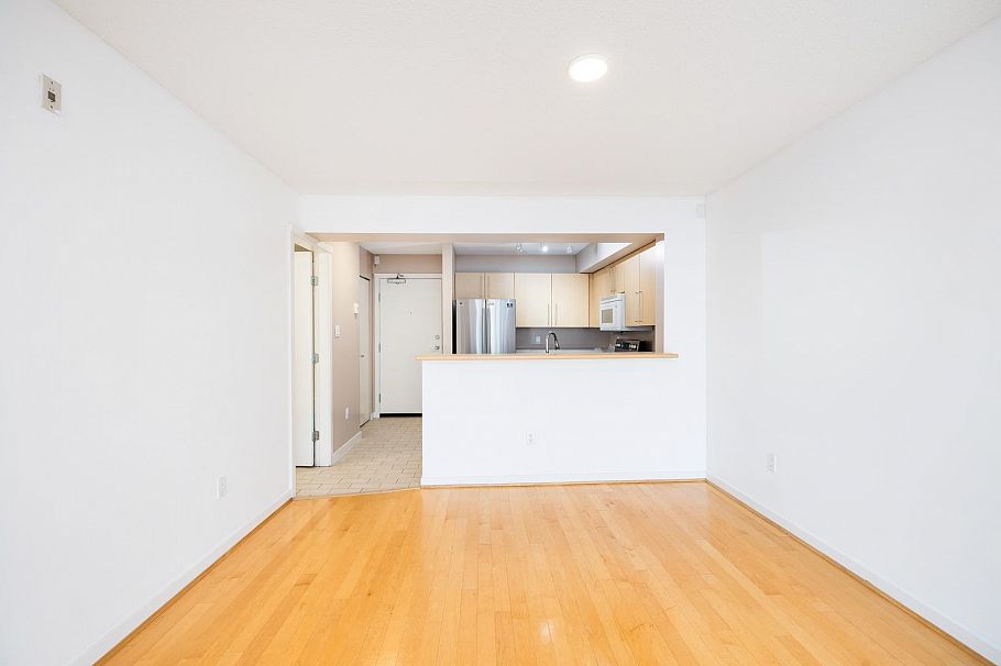 310 2768 Cranberry Drive Vancouver, BC - 29