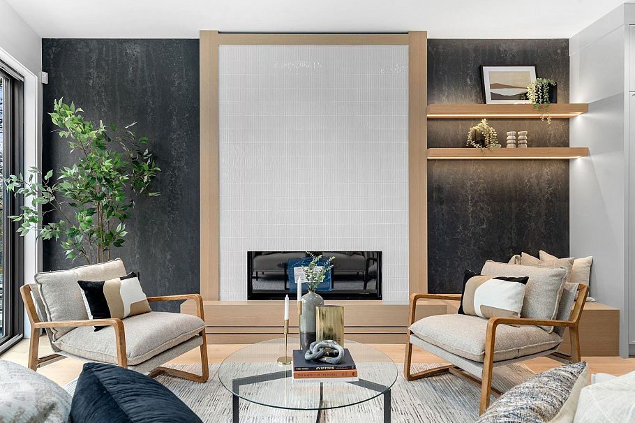 3679 Pandora Street Vancouver, BC - 1