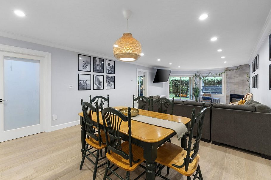 102 1500 Ostler Court North Vancouver, BC - 7