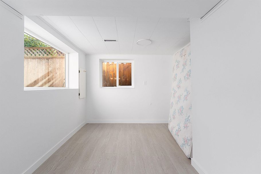 3727 W 20TH AVENUE Vancouver, BC - 23