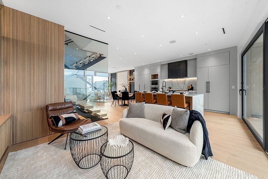 3679 Pandora Street Vancouver, BC - 8