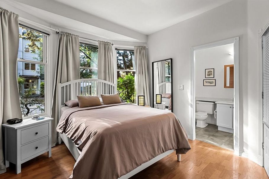 1056 Nicola Street Vancouver, BC - 14