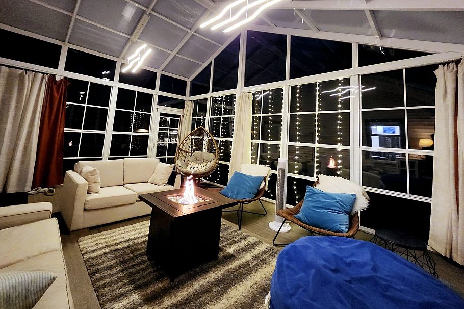 344 W 23rd Street North Vancouver, BC - 36