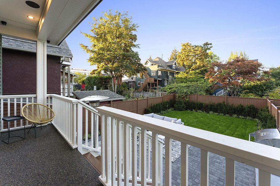 1 1765 Graveley Street Vancouver, BC - 7