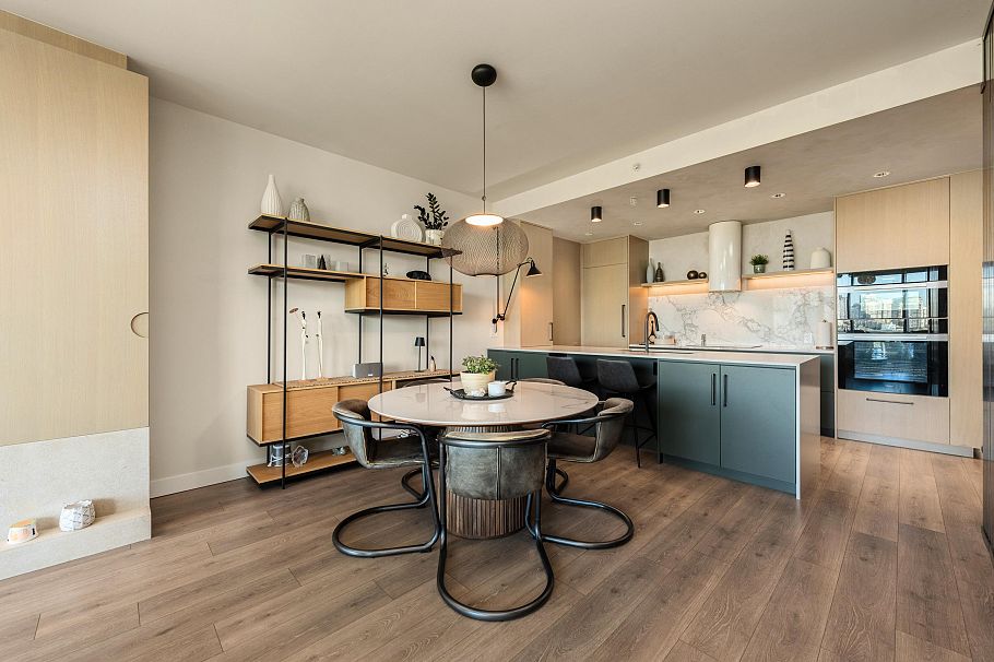 805 1616 Columbia Street Vancouver, BC - 9