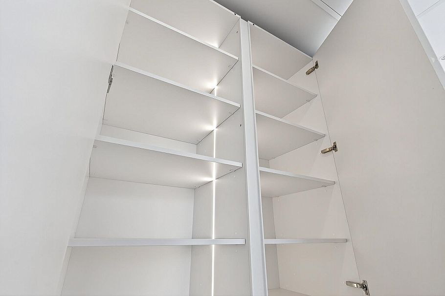 1406 135 E 13th Street North Vancouver, BC - 25